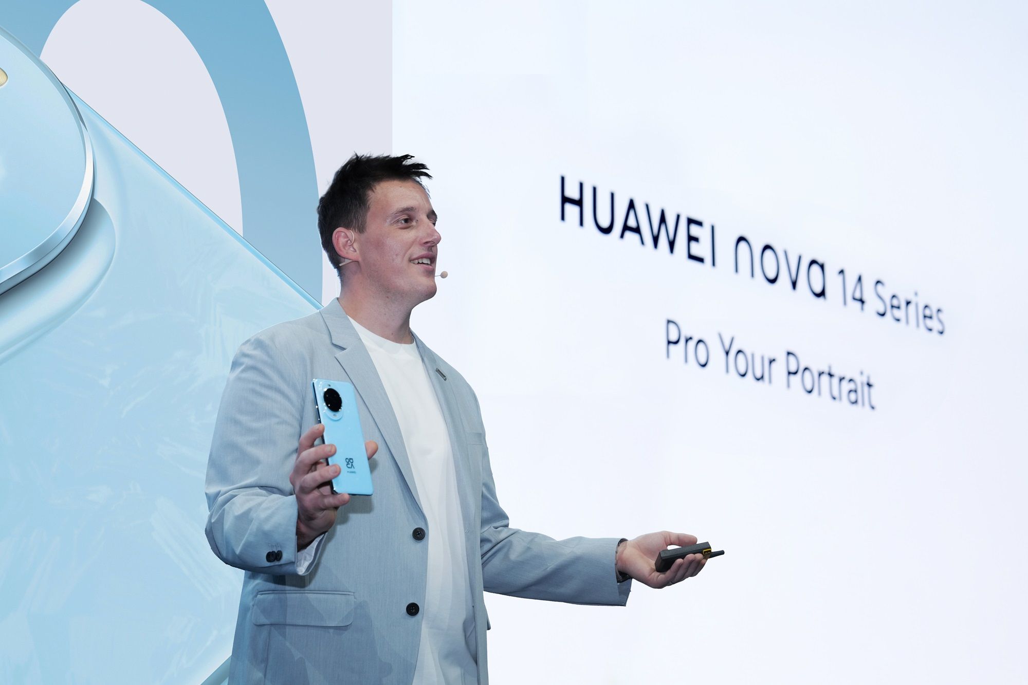 HUAWEI дэлхийн нээлтийн арга хэмжээний үеэр WATCH GT 6 цуврал болон шинэлэг бүтээгдэхүүнээ танилцууллаа