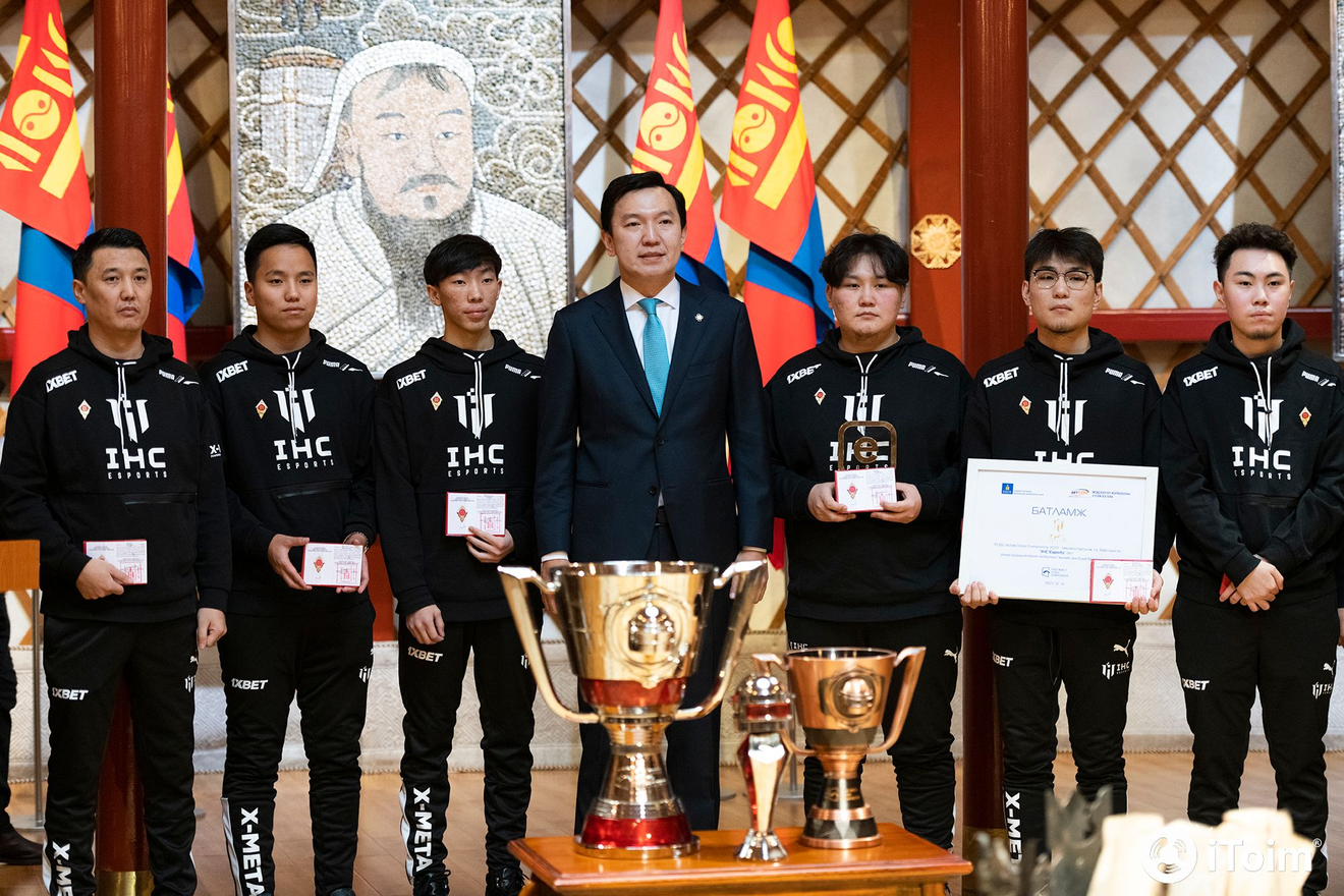 “IHC Esports” багийг Монгол Улсын "Цахим элч"-ээр өргөмжиллөө