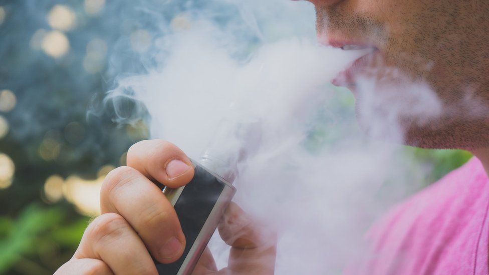 Судалгаа: “Vape” уушгины хорт хавдрын эрсдэлийг нэмэгдүүлдэг