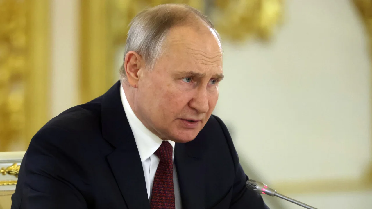 Оросын арми Путинд үнэнч байхаа больсон