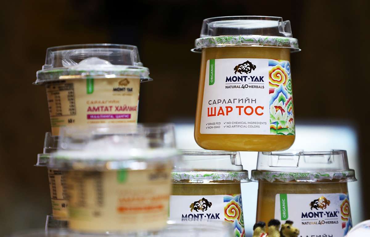“АПУ Дэйри” Монгол сүүний үйлдвэр Mont-Yak сарлагийн сүүн брэндээ зах зээлд нэвтрүүлж эхэллээ