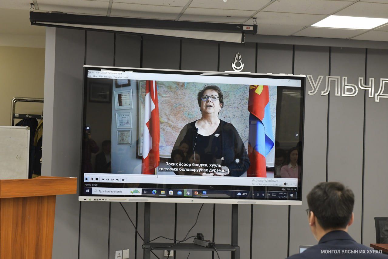 Хуулийн төсөл боловсруулагчдын сургалт эхэллээ