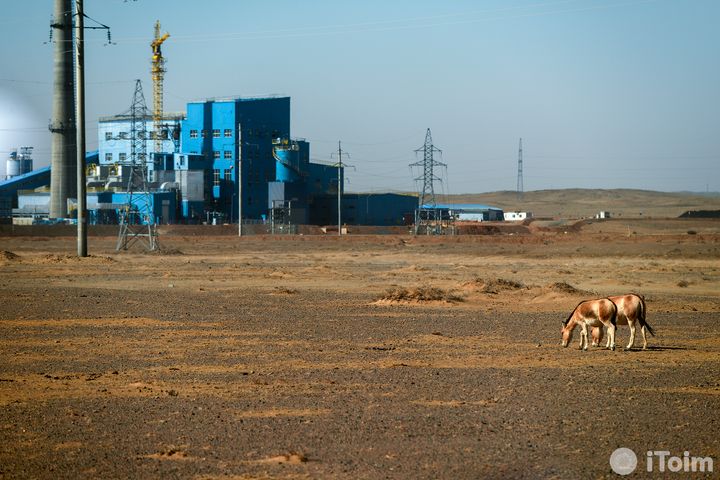 Танилц: Монголын Засгийн газраас Оюу толгойн хөрөнгө оруулагчдад хүргүүлсэн шаардлага бүхий 3 санал