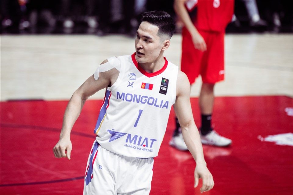 FIBA  М.Өлзий-Оршихыг онцоллоо