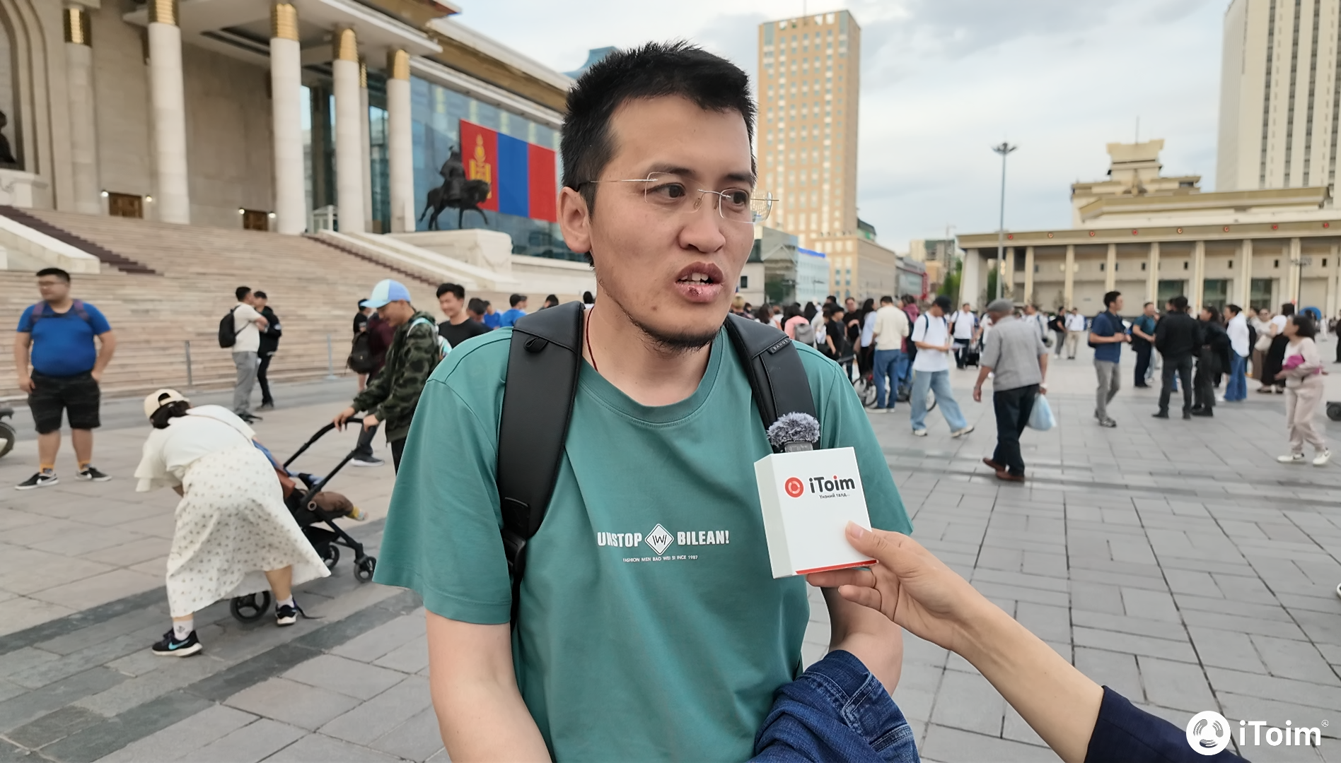 Э.Сундуй: Ёс зүйн асуудлыг даамжруулснаараа Л.Оюун-Эрдэнийн Засгийн газар легитим чанараа алдсан