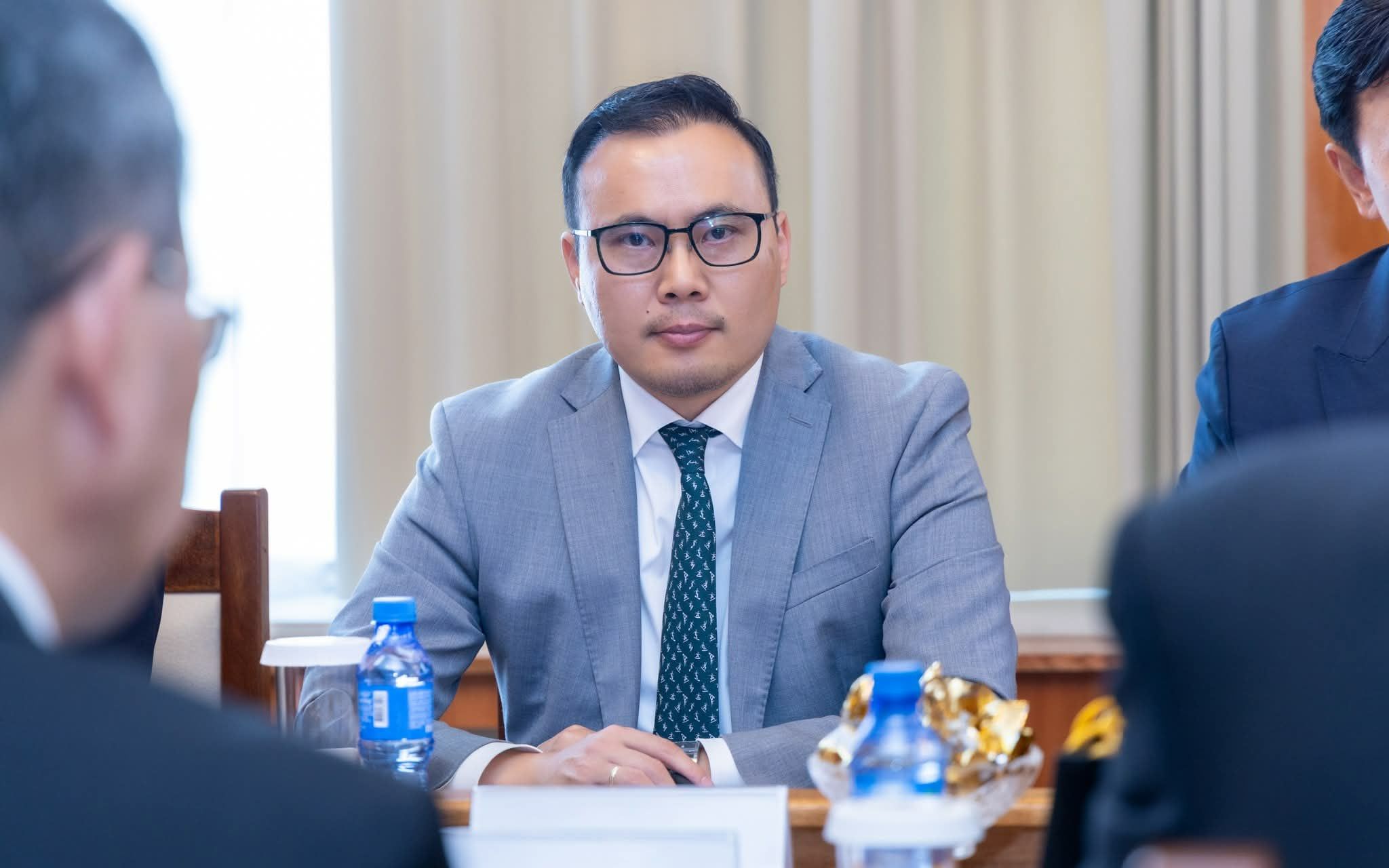И.Батхүү: Монголын эдийн засгийн гол гарц нь төрөлжилтөд оршиж байна