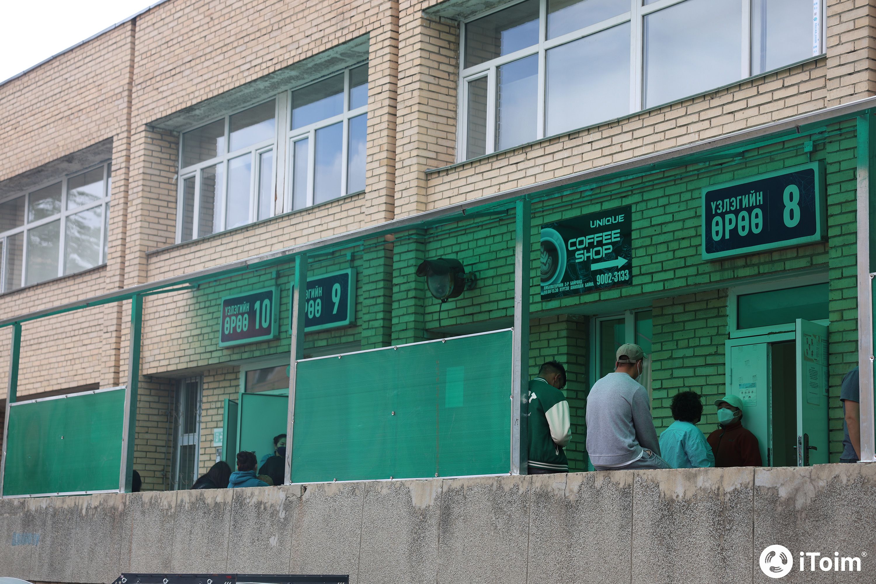 Өдрийн сурвалжилга: Улаанбурхан өвчний тохиолдол цагаар нэмэгдэж, ХӨСҮТ өндөр ачаалалтай ажиллаж байна