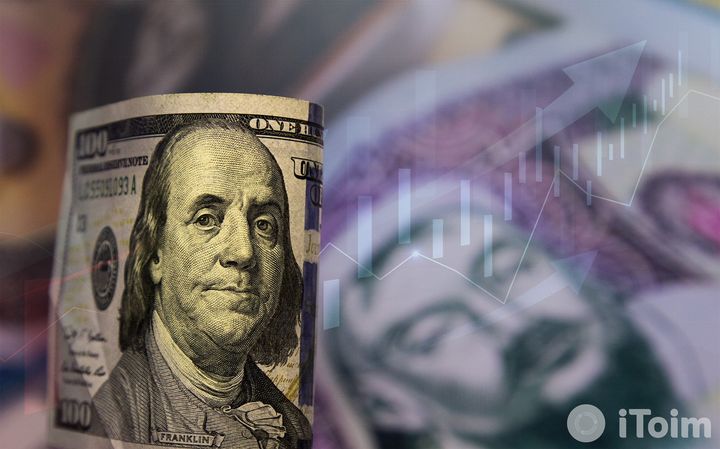 Гадаад валютын албан нөөц 7 тэрбум долларт хүрчээ