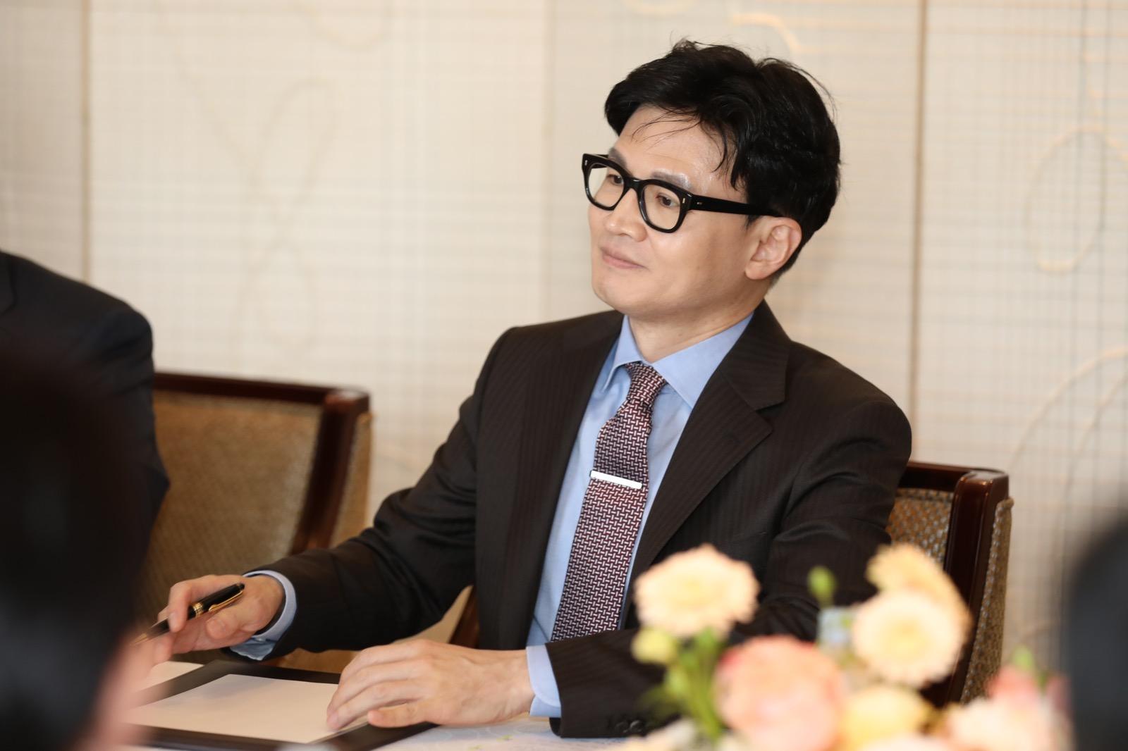 Авлигатай тэмцэхэд БНСУ-ын Хууль зүйн яам хамтарч ажиллана