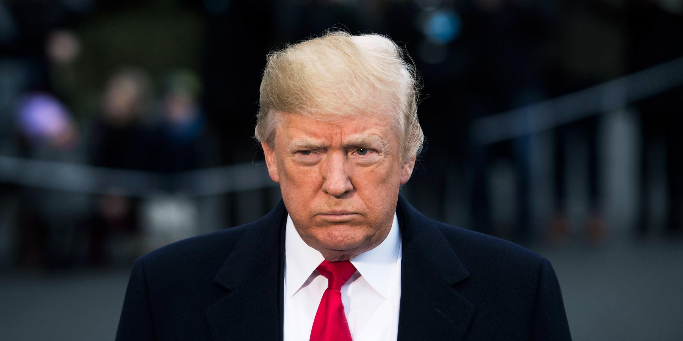 Трамп Африкийн улсуудыг “Бохир заваан” гэж Давост зарлажээ