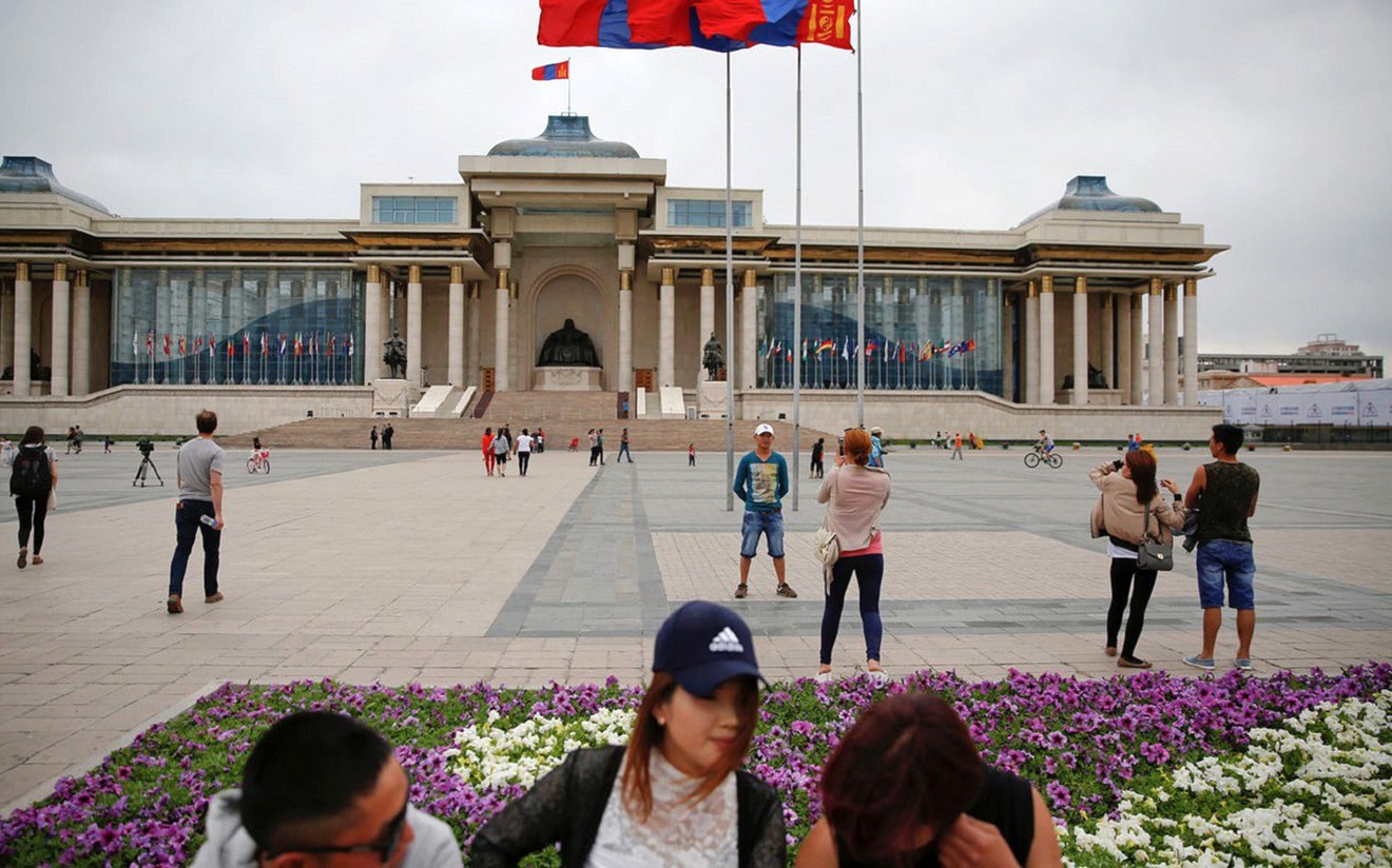 The Guardian:  Хэтэрхий ухаантай, боловсролтой монгол эмэгтэйчүүдийн ганц бие амьдрал