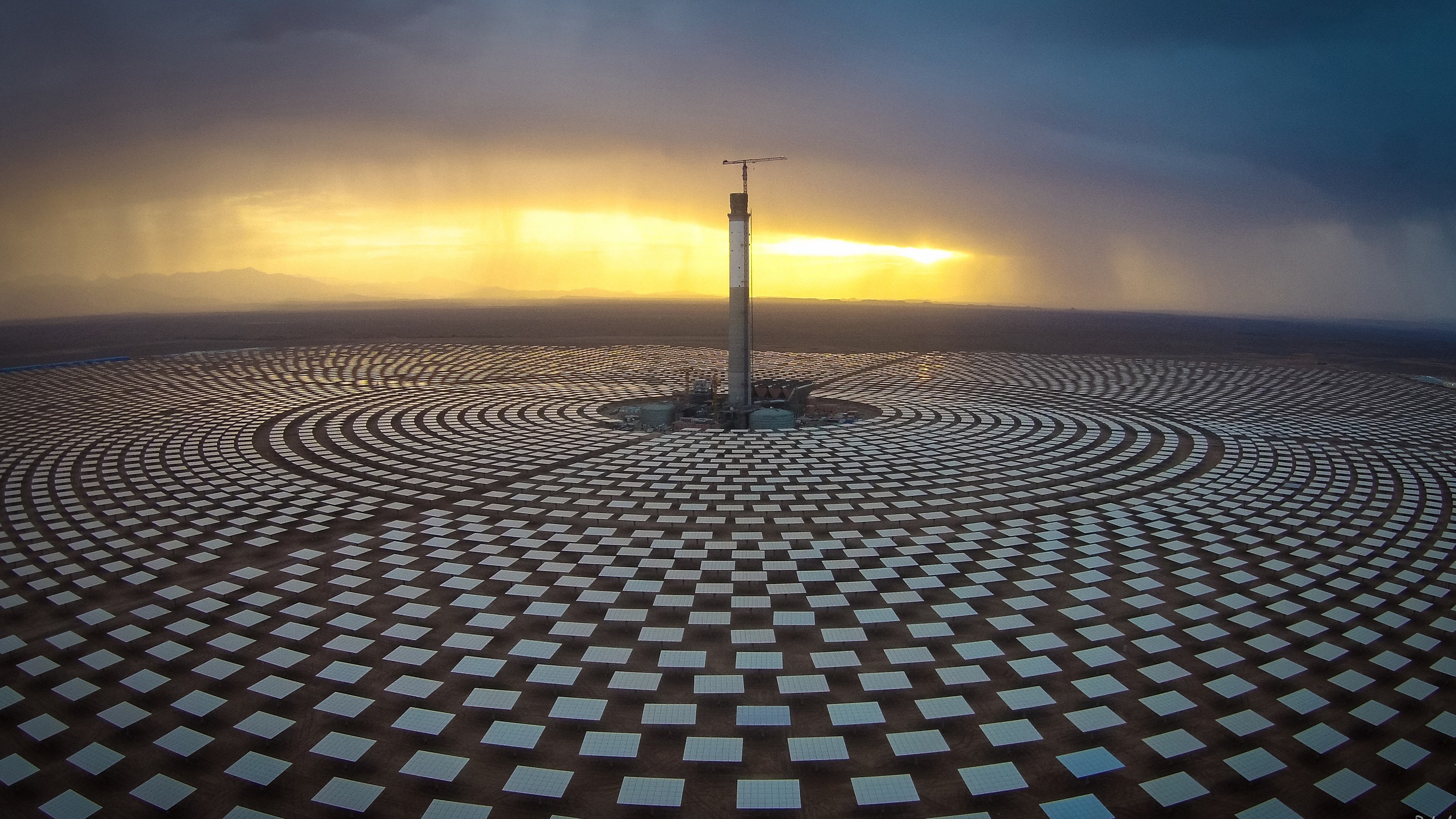 Марокко улс нь 2030 он гэхэд цахилгааныхаа дийлэнх хувийг сэргээгдэх эрчим хүчнээс авдаг анхны улс болно