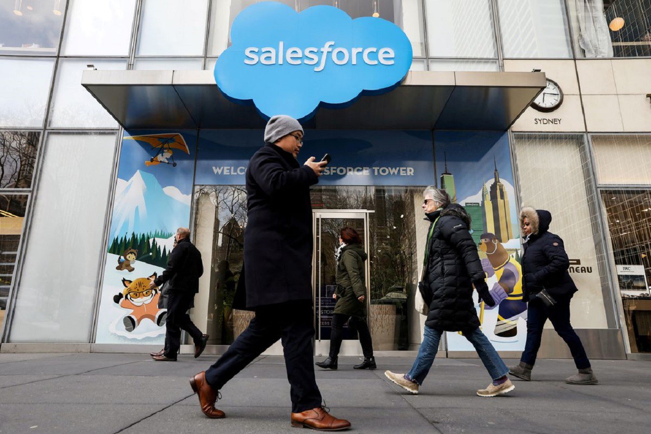 ‘Salesforce’-ын цомхотгол эдийн засагт хямрал нүүрлэснийг илтгэв