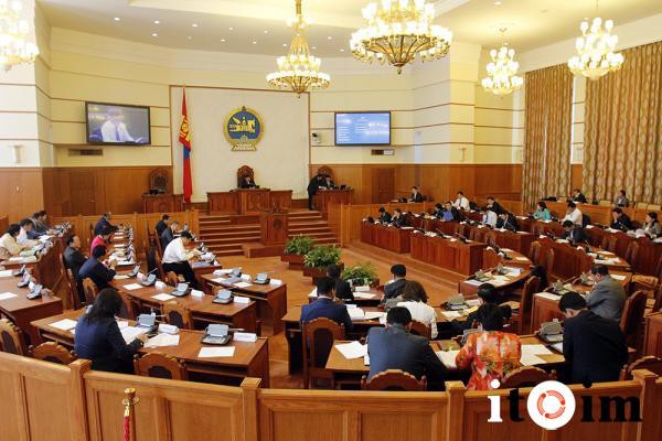 Цэцийн гишүүд болон прокурорын цалинг шүүгчийнхтэй уялдуулан нэмэхээр шийдлээ