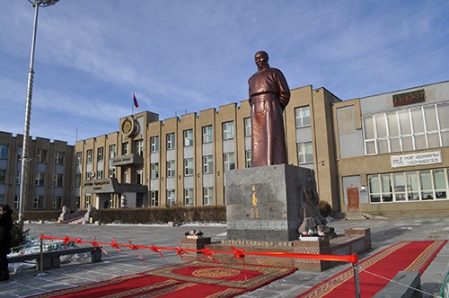 С.Зоригийг хөнөөсөн хэрэгт буруутагсдын ар гэрийнхэн жагсч байна