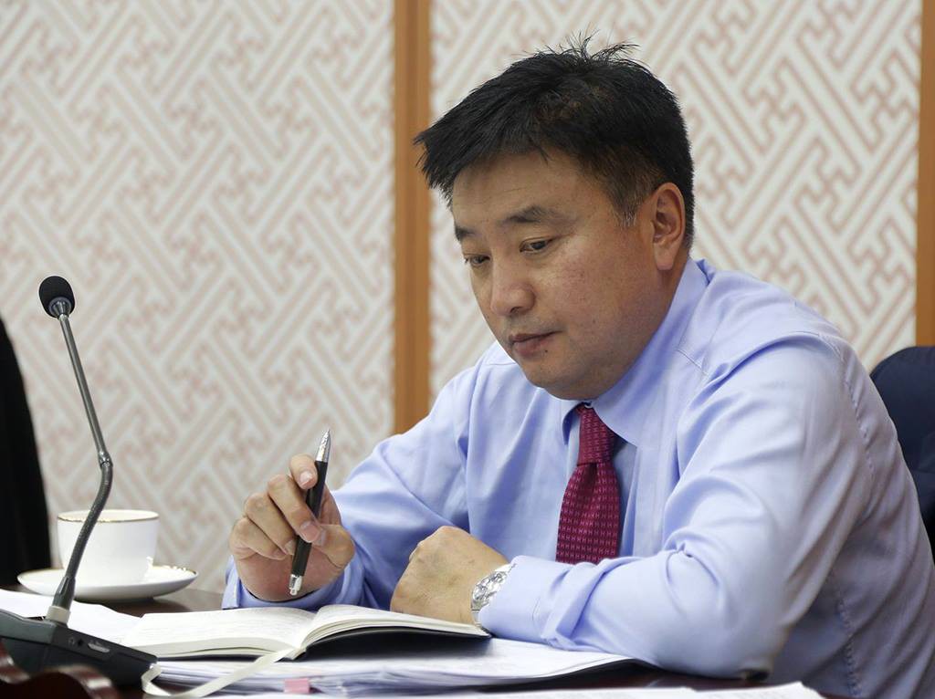 С.БАТБОЛД: Туул гол дагуу олгосон газрын зөвшөөрлийг цуцлах шаардлагатай
