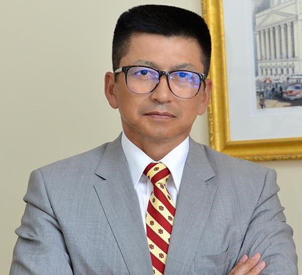 Д.Жаргалсайхан: Ядуу төрсөн нь биш, ядуу амьдарвал чиний буруу
